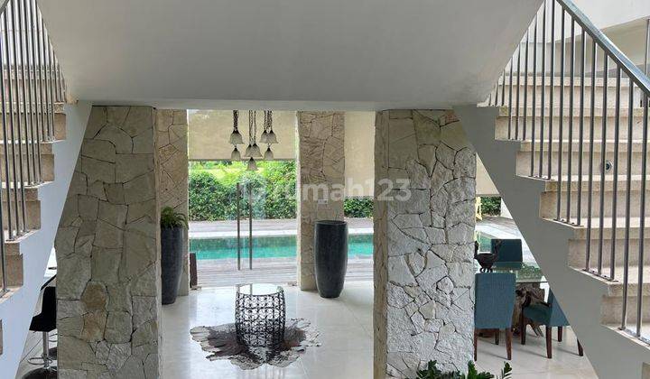 For Rent Beautiful Villa in Pecatu With Golf course and Ocean View  2