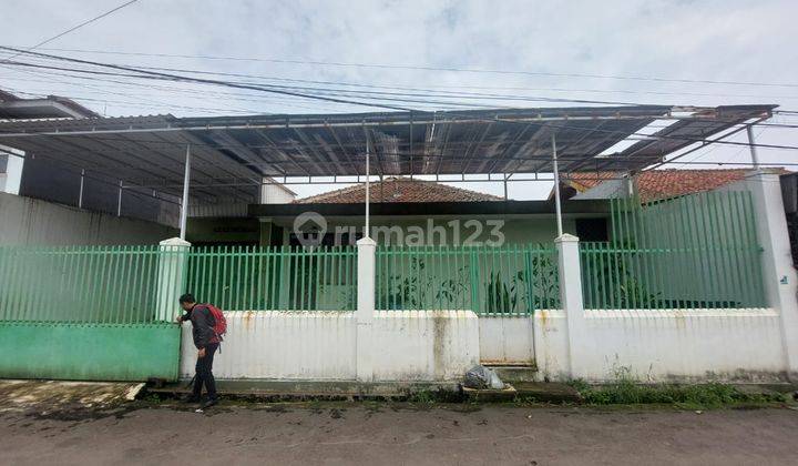 Jual Murah Rumah Kembar Timur Moh Toha 1