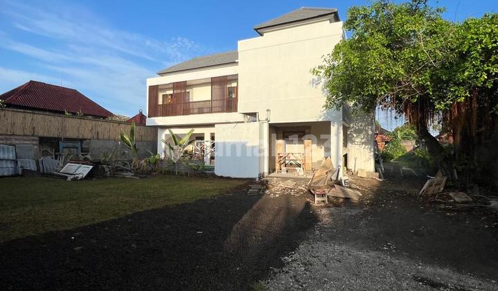 For Sale Villa in Progress in Sanur Near Meru Hotel