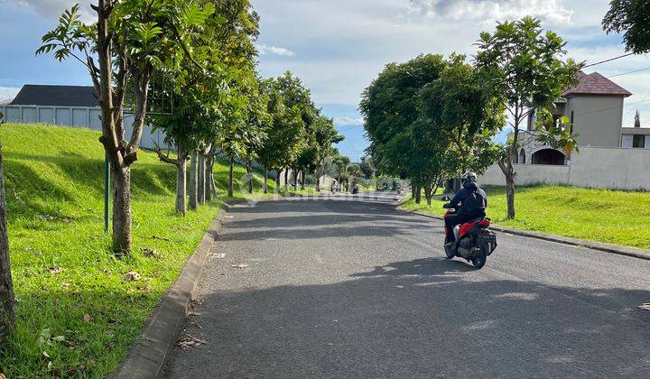 Tanah kavling Di Budi indah Heliconia Jalan Depan lebar 2