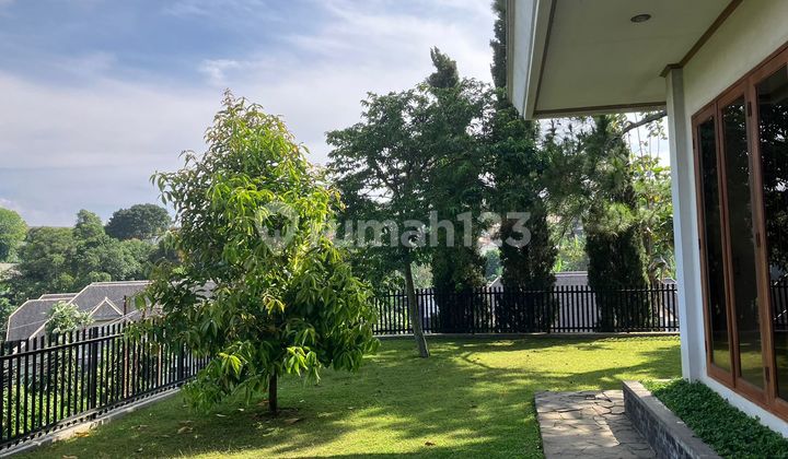 Dijual Rumah Mewah Asri di Cipaku Bandung 6