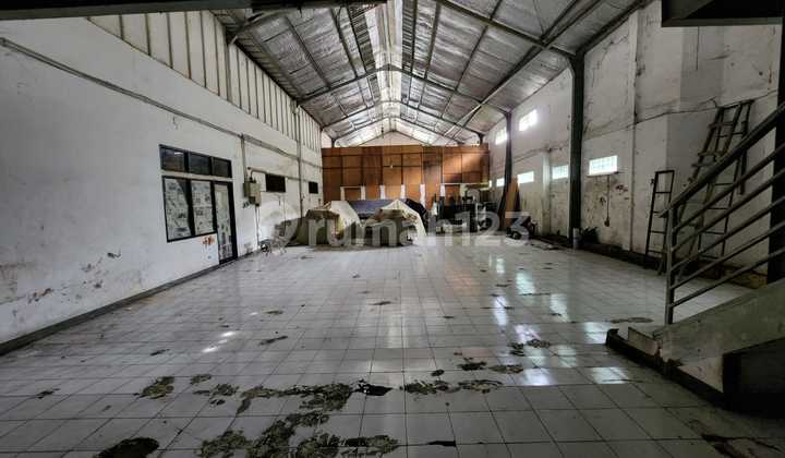 Dijual Gudang Luas Strategis di Sayap Sudirman Bandung 1