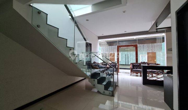 Dijual Rumah Luxury di Singgasana Pradana Bandung 2