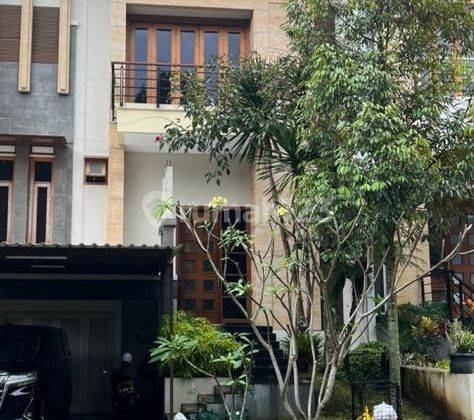 Dijual Rumah Luxury Asri Bale Pakuan Ciumbuleuit Bandung 1