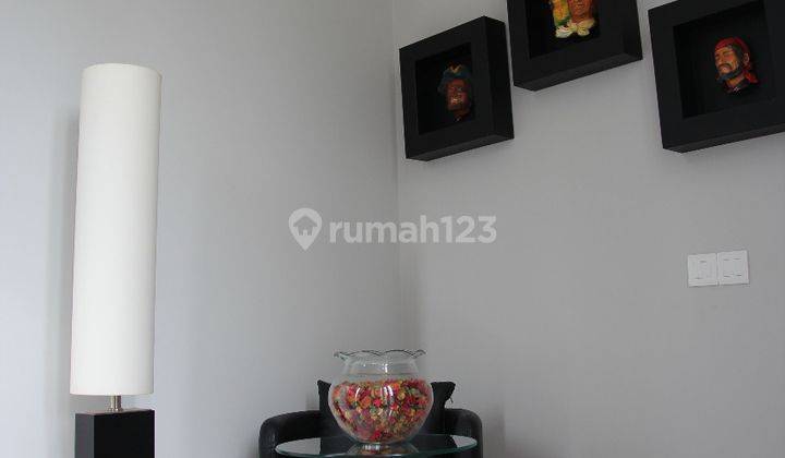 Dijual Rumah Sangat Lux Furnished View Bukit di Citra Green Dago 2