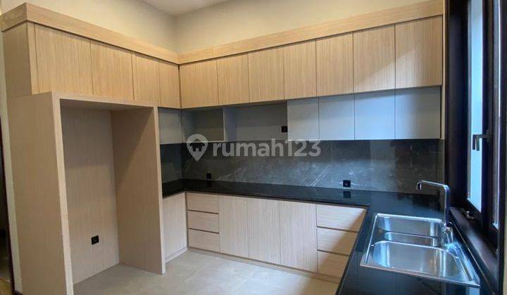 Rumah Baru Minimalis Cantik di Setraduta Bandung 2