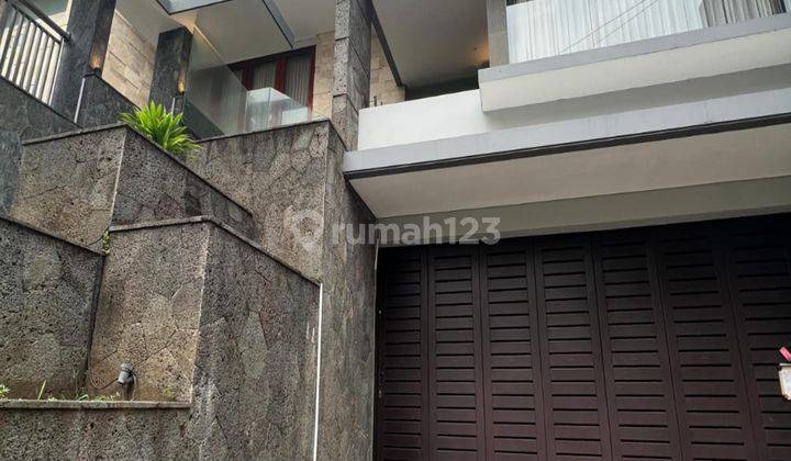 Rumah Lux Super Mewah Dan Hoki Di Setrasari Bandung 1