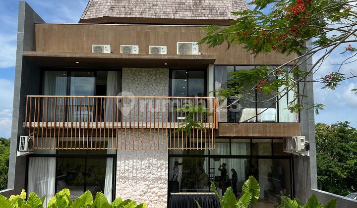 For Sale Villa in Pecatu Bali Backyard Golf Course