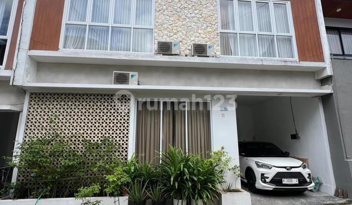 Dijual Villa di Tumbak Bayuh Canggu