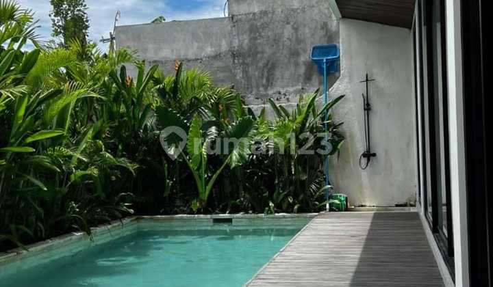 Villa Indah di Pinggir Pantai Sanur Villa Indah di Pinggir Pantai Sanur
