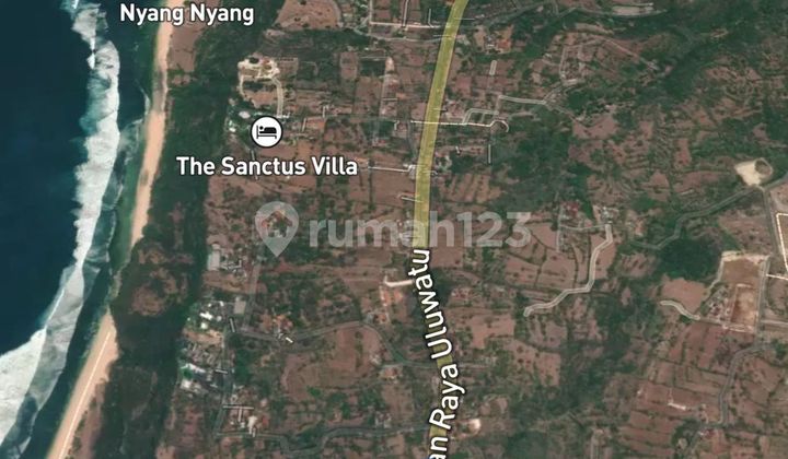Prime Strategic Land on Main Road Uluwatu Bali Near the Beach Prime Strategic Land on Main Road Uluwatu Bali Near the Beach