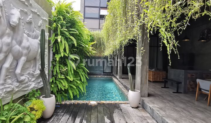 Luxury and Strategic Villa and Guest House in Pecatu Uluwatu Bali