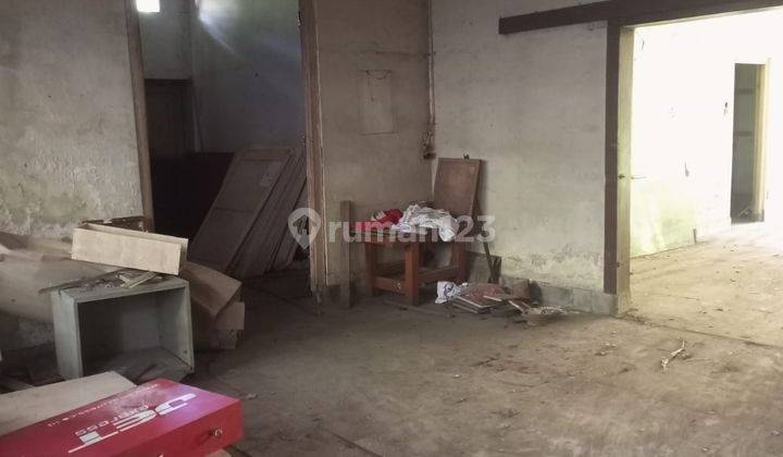 Jual Rumah Hitung Tanah di Jalan Naripan 1