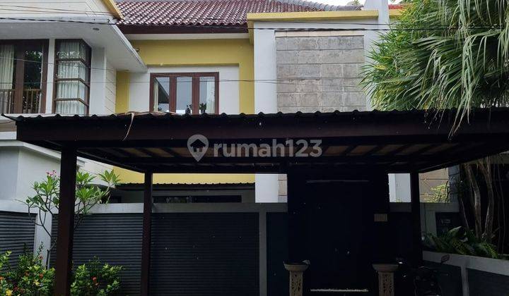 Disewa Villa Cantik di daerah Sunset road Di dalam komplek  1