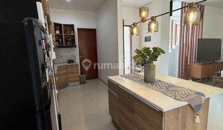 Rumah di Sunset Palm Residence Seminyak sebelah JB School 1