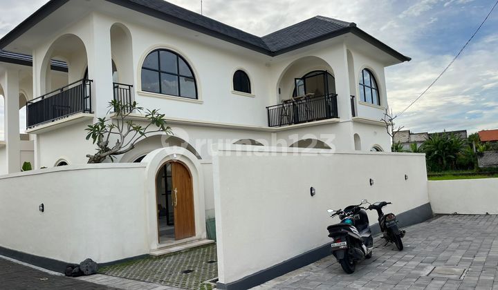 For Sale Stylish 2 Unit Modern Villa In Canggu Buduk