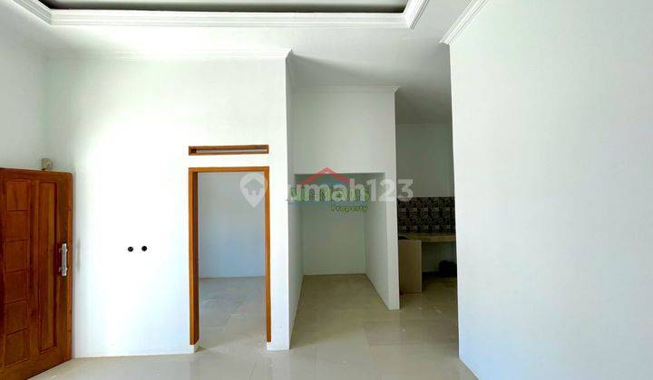 rumah minimalis bebas banjir di jl terusan cibaduyut