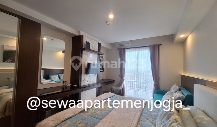 1 Bedroom Furnished Apartment with Nice View Near UGM City View
