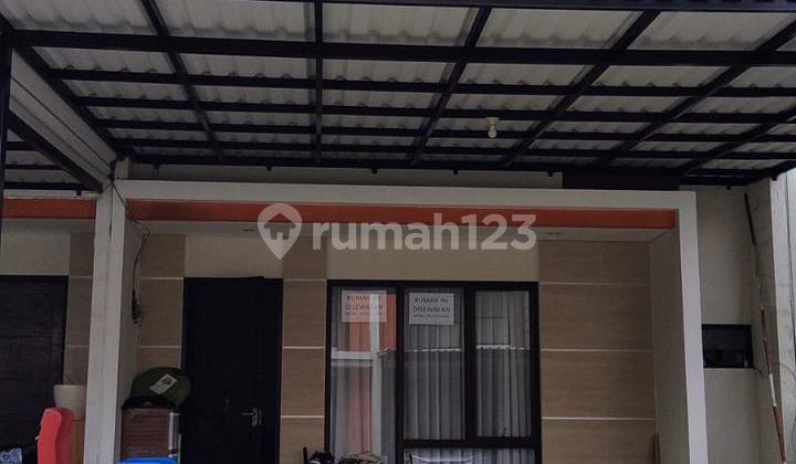 Pamulang House in Cluster for Rent 50 Million Pamulang House in Cluster for Rent 50 Million