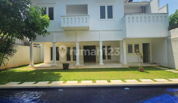 Rumah Mewah dengan Kolam Renang Pribadi di Cilandak – Lokasi Premium Rumah Mewah dengan Kolam Renang Pribadi di Cilandak – Lokasi Premium