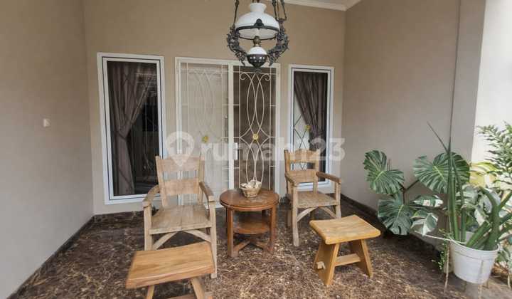 Megapolitan Cinere House Land Area 306 Meters 2