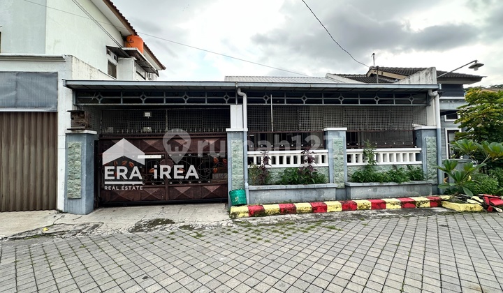 Rumah Second di Angsana Residence Colomadu Karanganyar