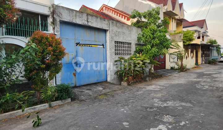 For quick sale, freehold land with warehouse in Puri Gading Grogol near Solo Baru.