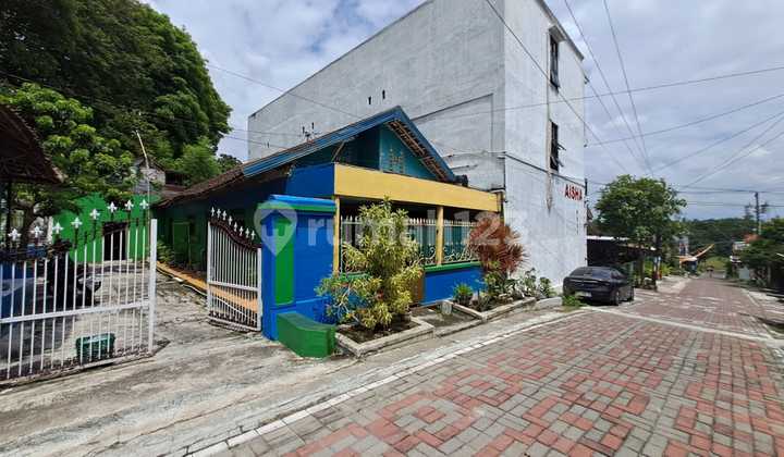 Rumah, Ruang Usaha & Kos, Dekat Kampus Uns & Rs Moewardi Solo 2
