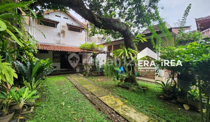 For Sale, Serene House in Kratonan Near Singosaren Plaza Solo