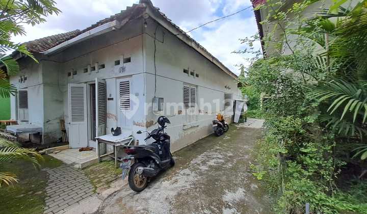 Rumah Asri di Solo Akses Segalanya, Lokasi 10/10, Harga Nego ! Rumah Asri di Solo Akses Segalanya, Lokasi 10/10, Harga Nego !