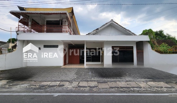 Rumah & Ruang Usaha Luas Strategis di Pusat Bisnis Solo 2