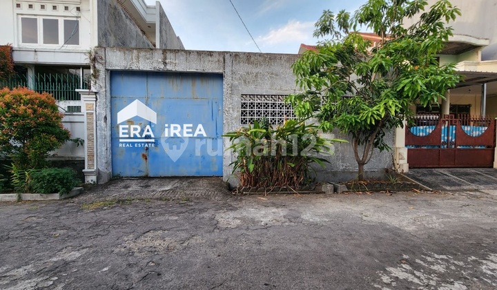 For quick sale, freehold land with warehouse in Puri Gading Grogol near Solo Baru.