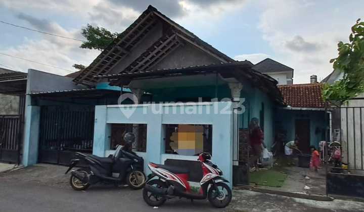 Rumah di Colomadu Dekat Bandara Solo, Butuh Uang, Dijual Cepat 2