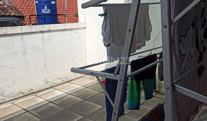 Dijual Rumah Luas Dan Menarik Pusat Kota Siap Huni di Supratman, Bandung 7