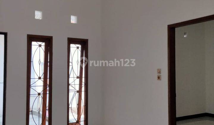 Disewakan Rumah Bagus Unfurnished Siap Huni di Taman Kopo Indah 3 Bandung 1