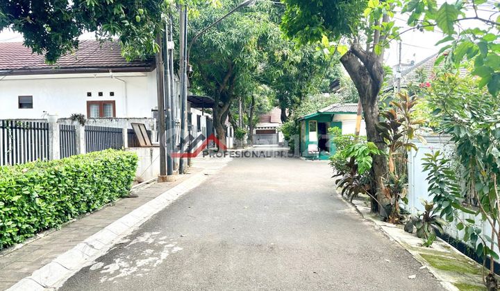 Tanah Kosong Dalam Komplek H Nawi Jakarta Selatan