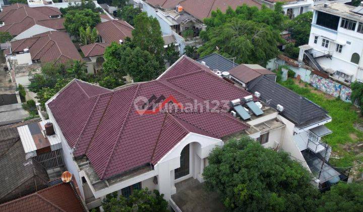 Rumah siap huni . Lokasi terbaik di Cipete  1