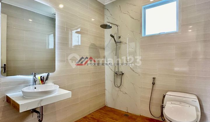 Rumah fully furnished dalam komplek  di Margasatwa Cilandak, Jakarta selatan 2
