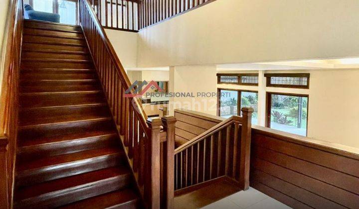 RUMAH KLASIK  MINIMALIS HARGA MENARIK 1