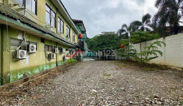 [DIJUAL] : JL RAYA YOS SUDARSO- TANAH LUAS ZONA KOMERSIAL SETENGAH NJOP

• SPESIFIKASI :
LT : 4.735m2   
SERTIFIKAT : Girik
Bentuk Tanah Kotak 
2 Akses Jalan Raya

• KONDISI : 
- Kontur tanah rata & padat
- ⁠Jalan lebar (container)
- ⁠Siap bangun 

• KEUN 2