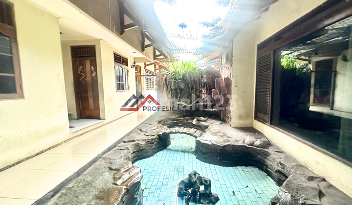 Land and Building Commercial Area in Cilandak, South Jakarta 2