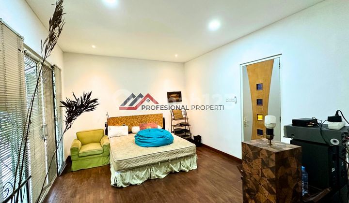 Rumah Bagus Siap Huni Area Kemang Jakarta Selatan 2