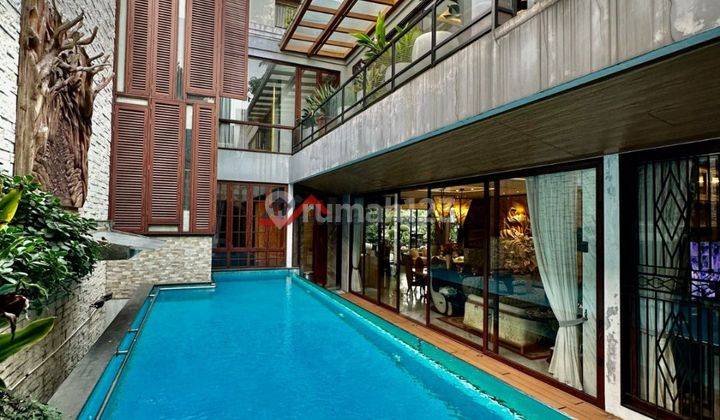 Rumah Baru Gaya Tropical Deket Ke Senayan City  2