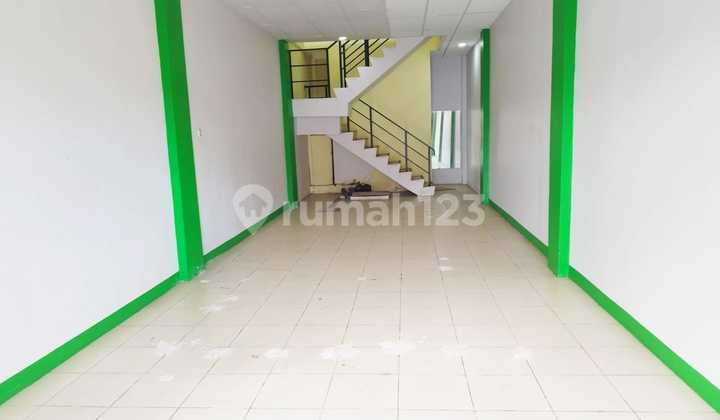 Shop House for Rent on South Map Street, Kalideres, Jakarta, 75 Million Negotiable, Tattoo. 2