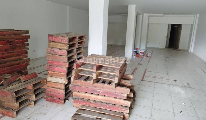 Sewa Ruko Gandeng Cengkareng jalan  Lingkar Luar Barat Jakarta 10