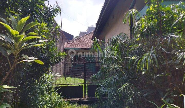 Jual Cepat Rumah Tua kawasan bisnis Tamansari Bandung Dago Tato 2