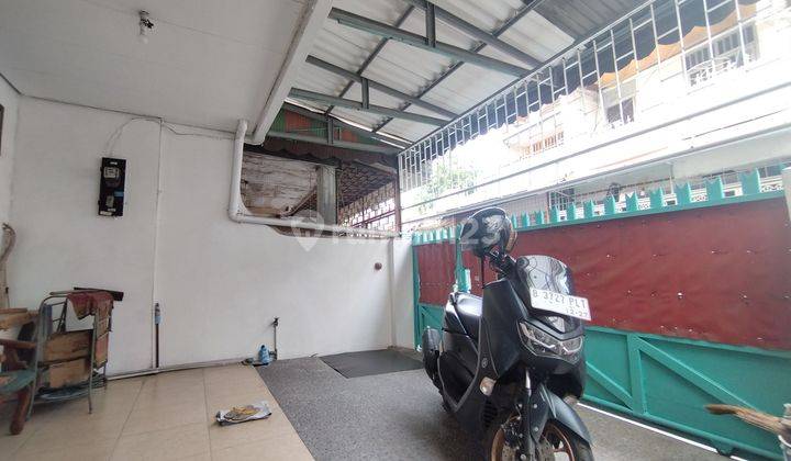 Tato  Petojo Utara Rumah Siap Huni 204m SHM 2lt 2.5 M nego 2