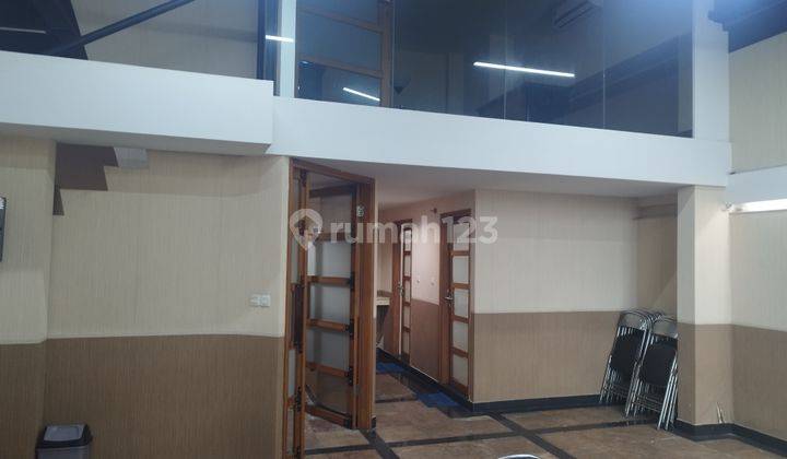 Perkantoran Di Jl. Letjen. S. Parman Grand Slipi Plaza 110m 2