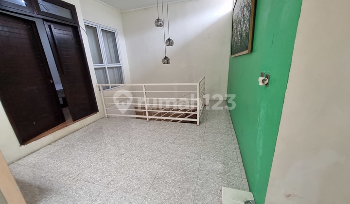 Disewakan Rumah di Citra Gran Cibubur Akses Tol 200M Bebas Banjir