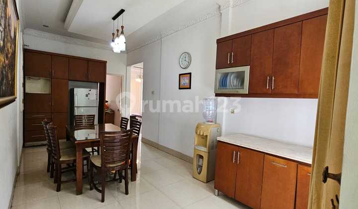 Rumah Bagus Besar di Legenda Wisata Cibubur 2